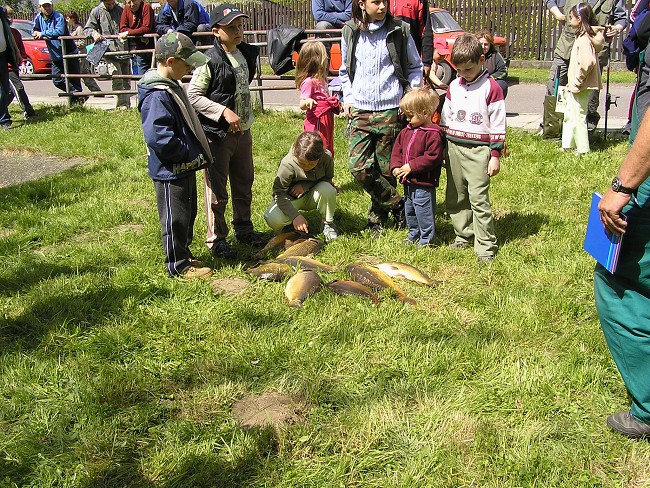 Dětské rybářské závody - 10. 5. 2008