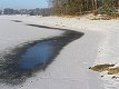 Suchou nohou na ostrůvek